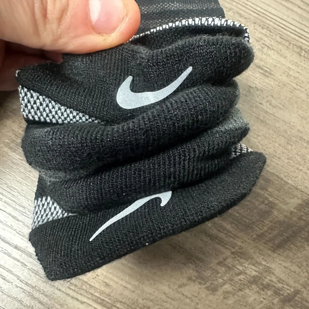 NWT Nike Unisex Spark Cushioned No Show Run Socks Black Wmn 11.5-13 Men 10-11.5